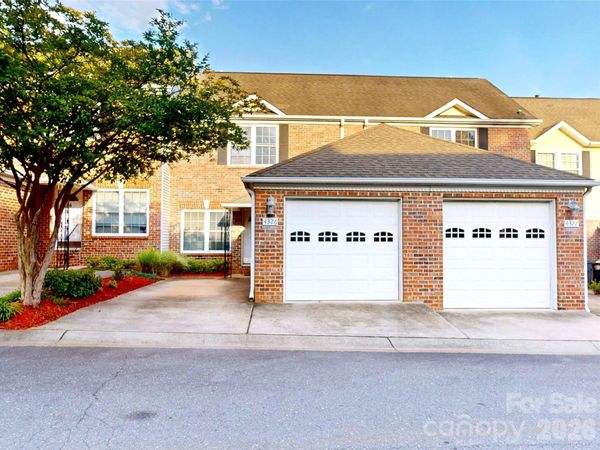 4326 Laurel Hill Lane , Charlotte, NC 28217