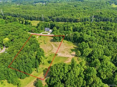 20 Grand Summit Drive , Tyrone Twp, MI 48430
