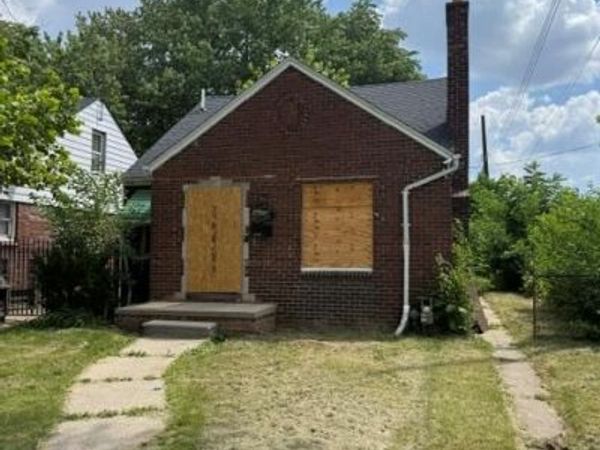 19128 Fairport Street , Detroit, MI 48205