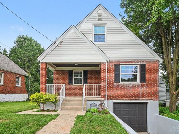 3722 Neiheisel Avenue, Cheviot, OH 45248