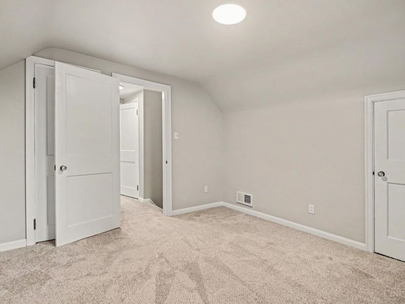 3722 Neiheisel Avenue, Cheviot, OH 45248 Photo 6