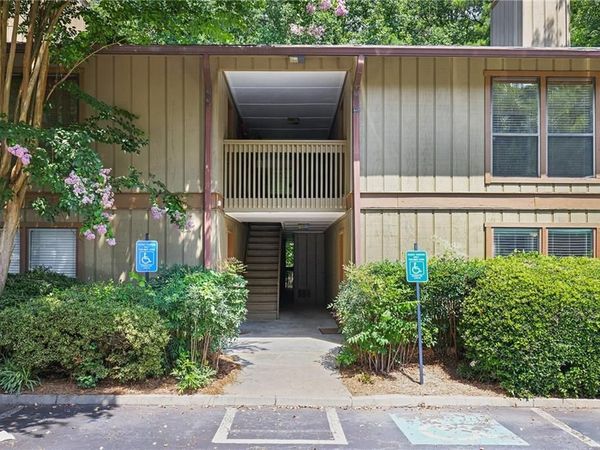 1014 Dunbar Drive, Atlanta, GA 30338