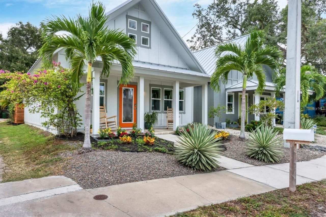 730 Goodrich Avenue , Sarasota, FL 34236 Main Photo