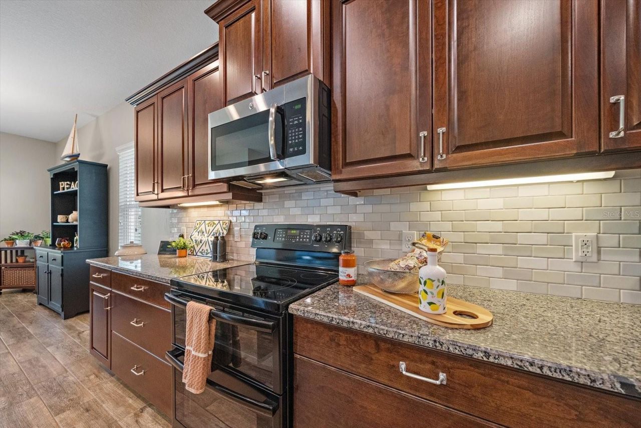 4716 Creekridge Court, Bradenton, FL 34203 Photo