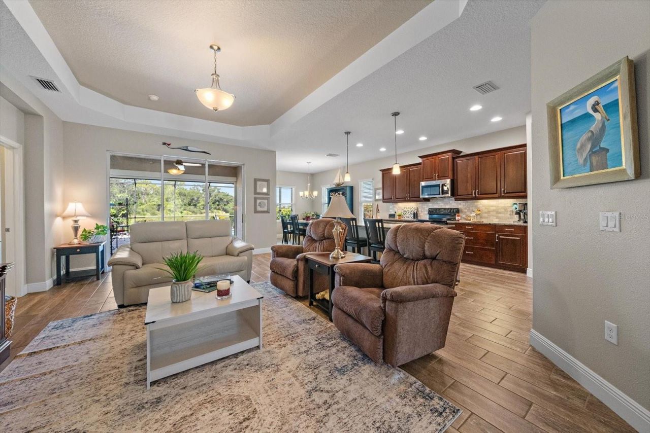 4716 Creekridge Court, Bradenton, FL 34203 Photo