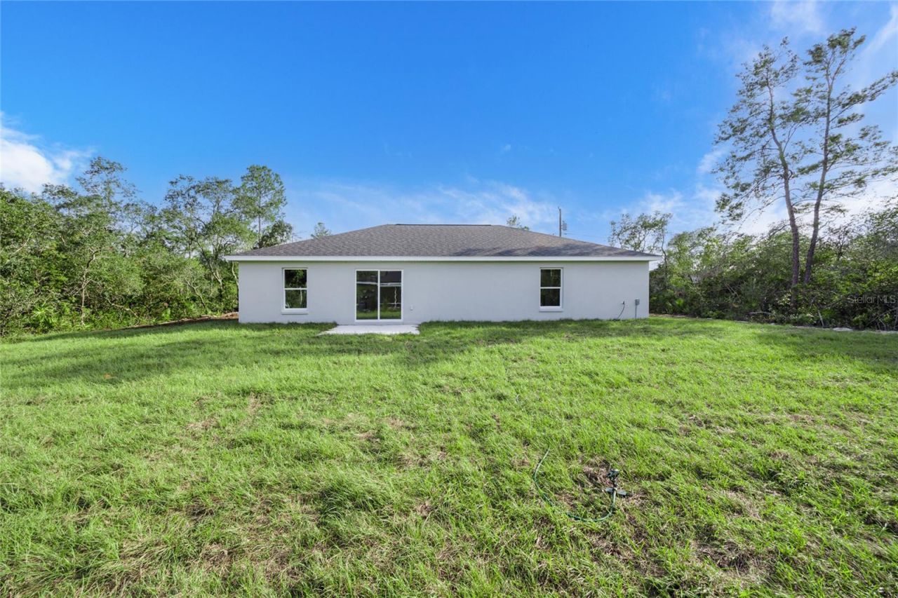 691 E Country Club Drive, Williston, FL 32696 Photo