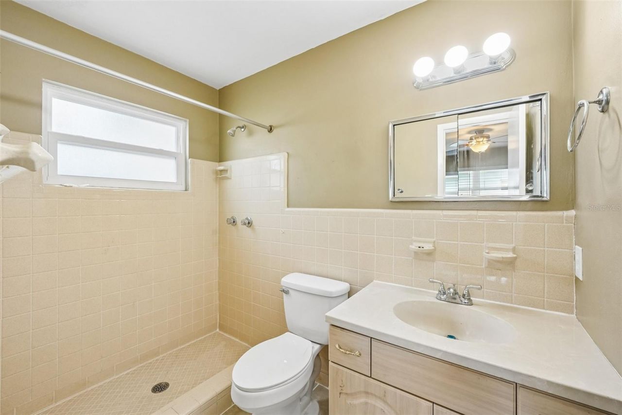 1500 39th Street N, Saint Petersburg, FL 33713 Photo