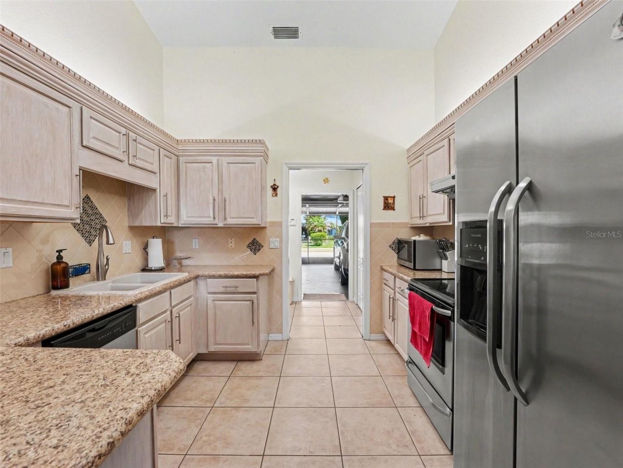 1717 W Orangewood Lane , Unit 4, Avon Park, FL 33825 Photo
