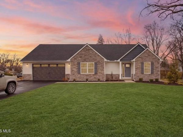 4550 Vineyard Road , Toledo, OH 43623