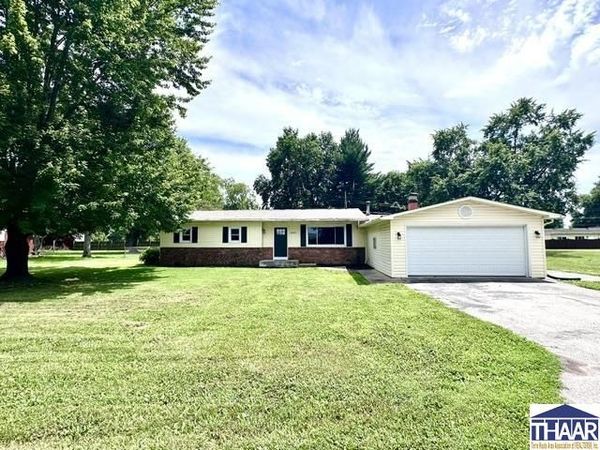 2915 E Phylbeck Avenue, Terre Haute, IN 47805