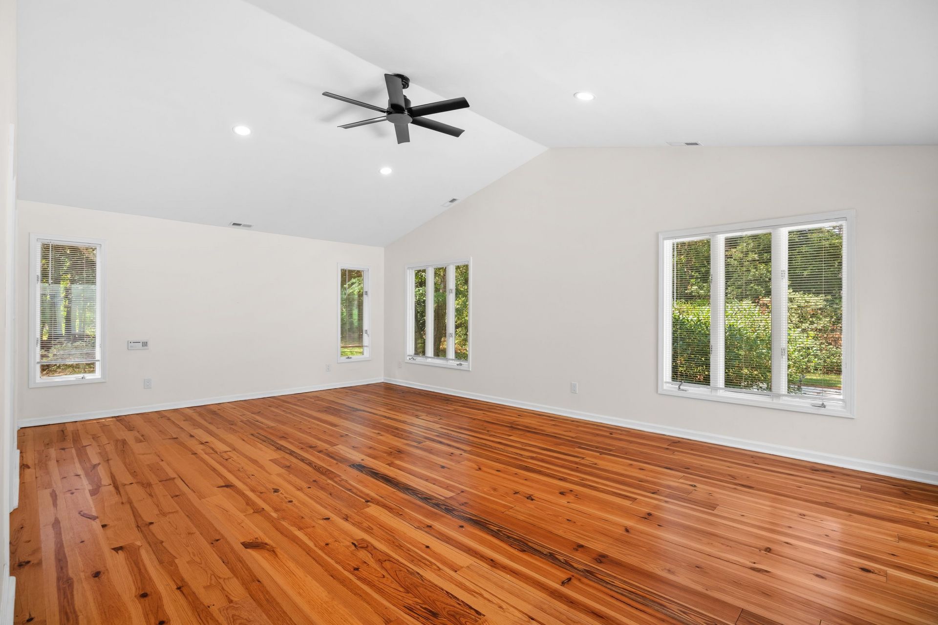 2279 Waverly Rd. Photo 23