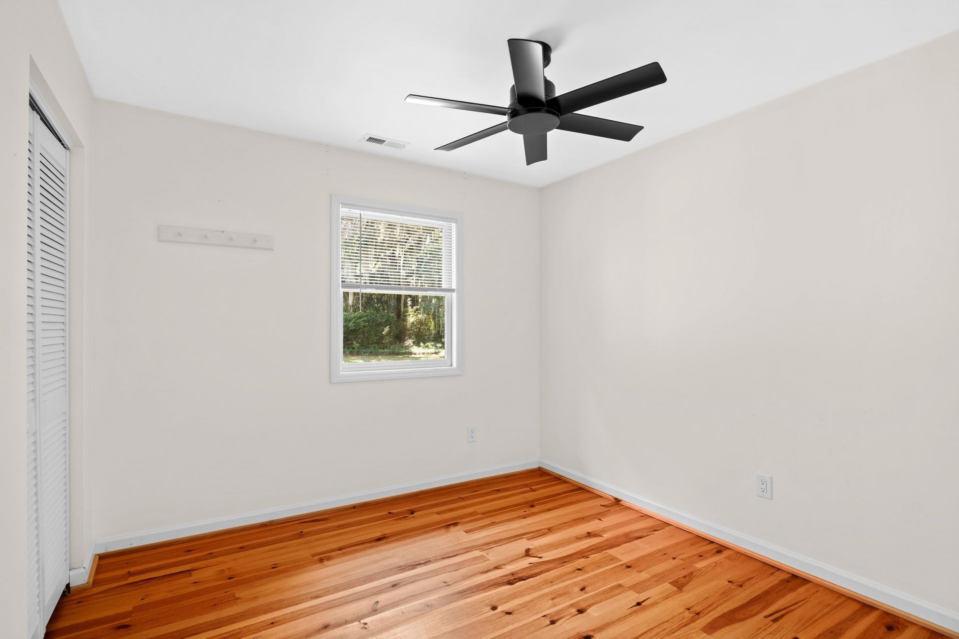 2279 Waverly Rd. Photo 25