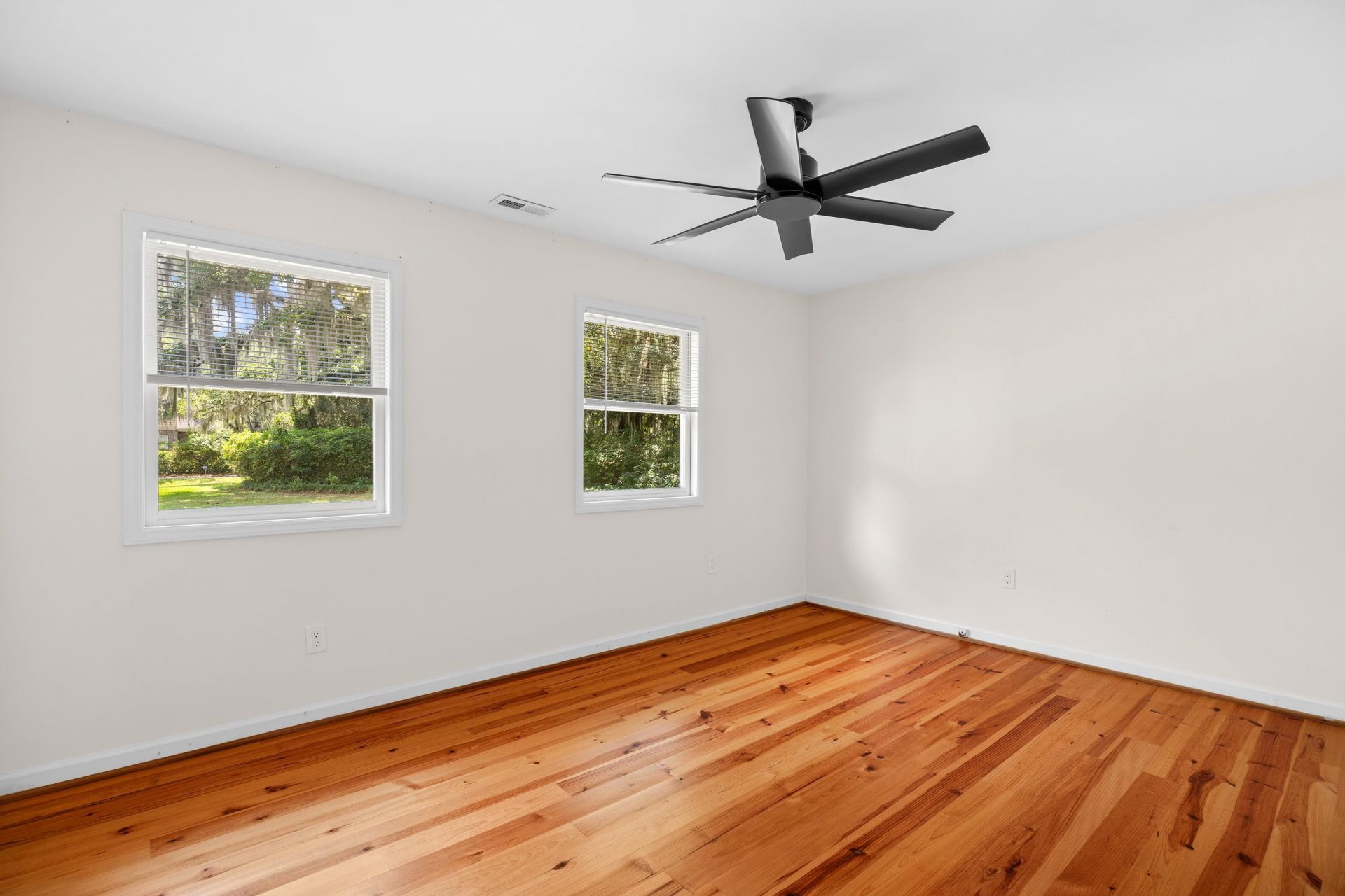 2279 Waverly Rd. Photo 28