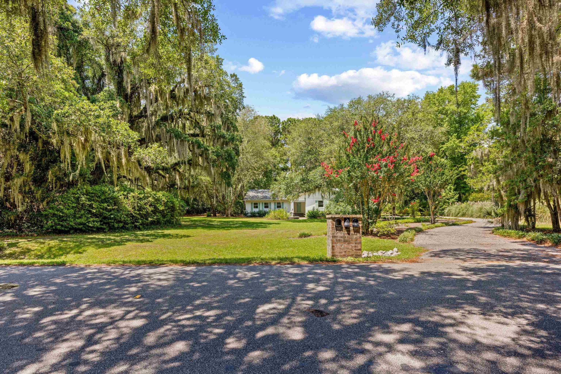2279 Waverly Rd. Photo 35