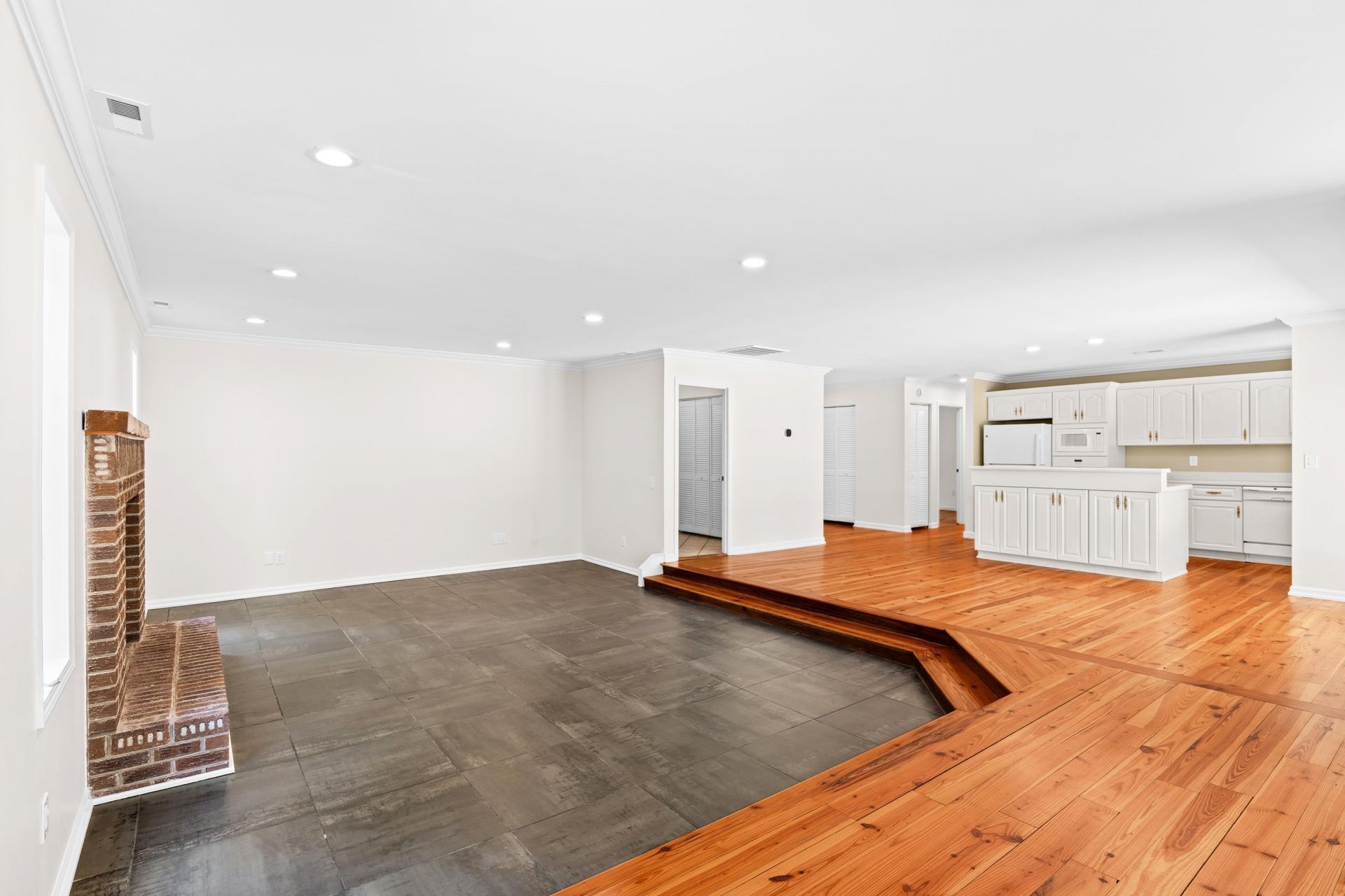 2279 Waverly Rd. Photo 9