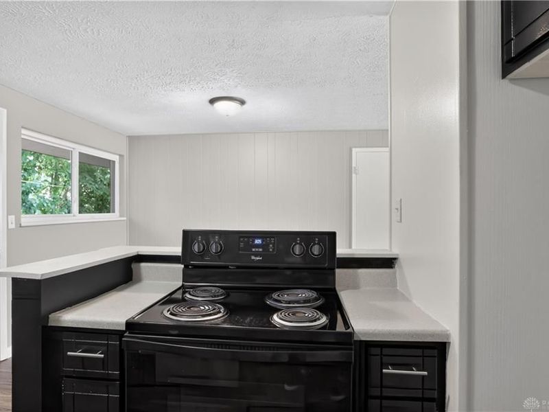4450 Lambeth Drive, Huber Heights, OH 45424 Photo 13
