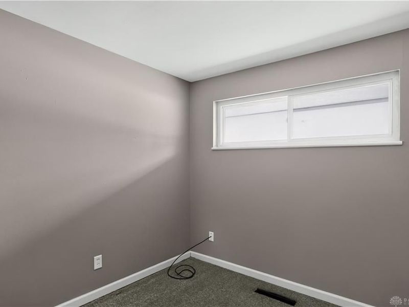 4450 Lambeth Drive, Huber Heights, OH 45424 Photo 16