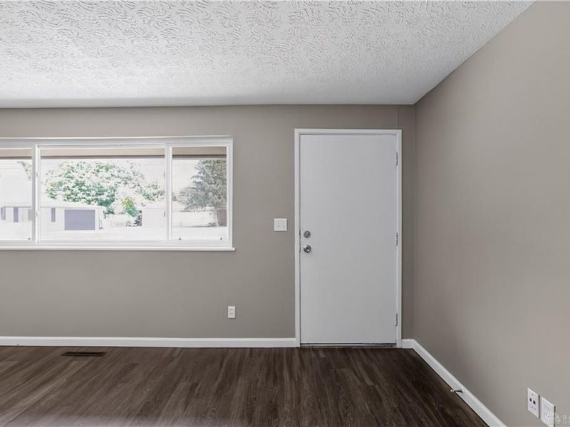 4450 Lambeth Drive, Huber Heights, OH 45424 Photo 8