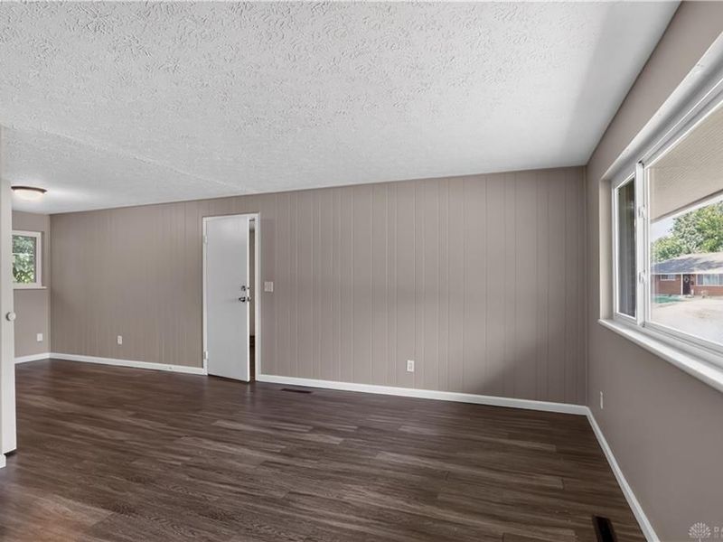 4450 Lambeth Drive, Huber Heights, OH 45424 Photo 9