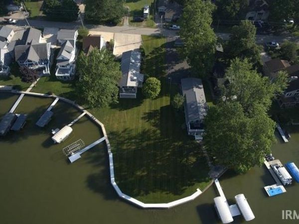 2713 Barrett Road, Rochester, IN 46975