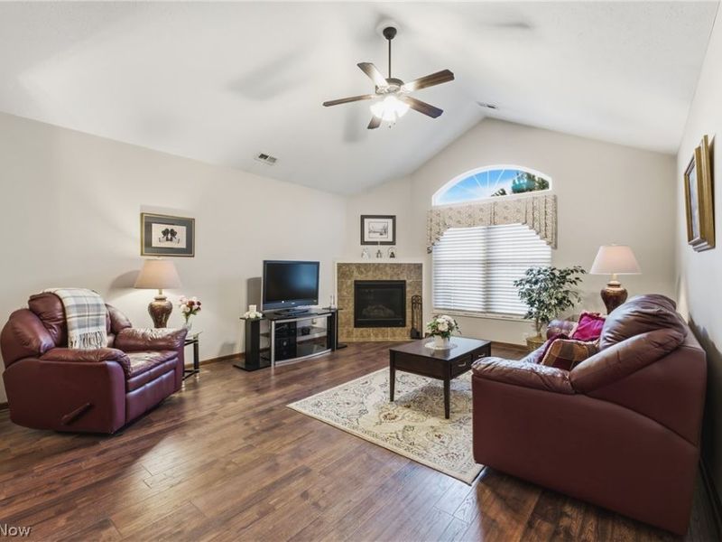 1860 Blackberry Lane, Orrville, OH 44667 Photo 6