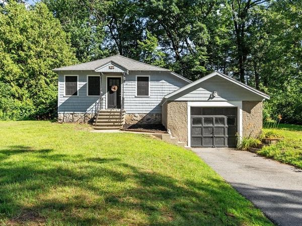 10 Flash Road, North Reading, MA 01864