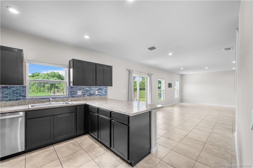 359 Clementine Road , Fort Pierce, FL 34981 Photo