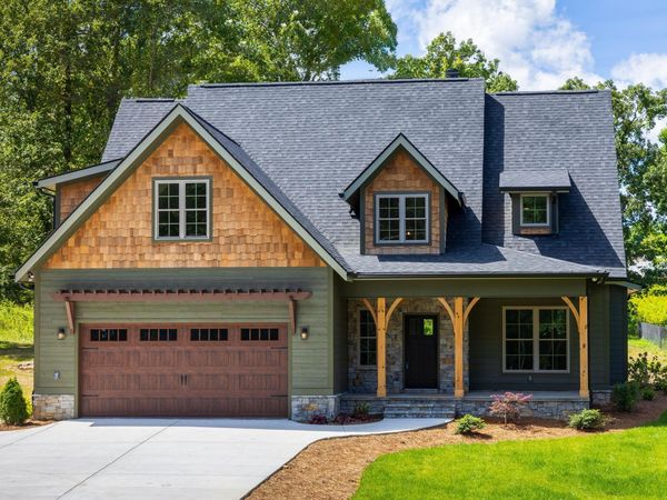 1918 Corral Road, Signal Mountain, TN 37377