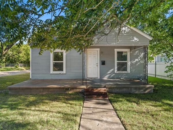 2225 Mitchell Avenue, Waco, TX 76708