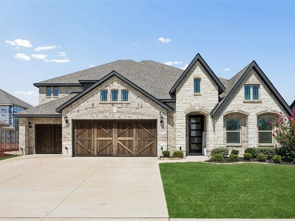 203 Memory Lane, Waxahachie, TX 75165