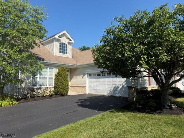 417 Melrose Way, Monroe, NJ 08831