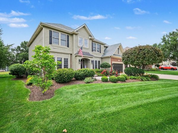 430 Pheasant Hill Drive , North Aurora, IL 60542