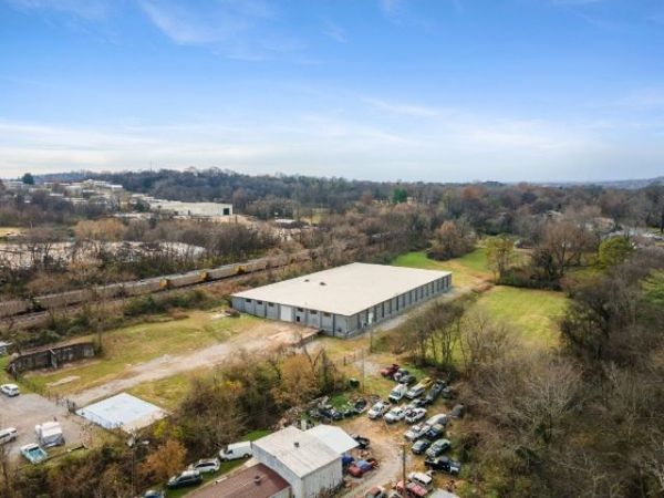 1080 S Beckett St , Columbia, TN 38401