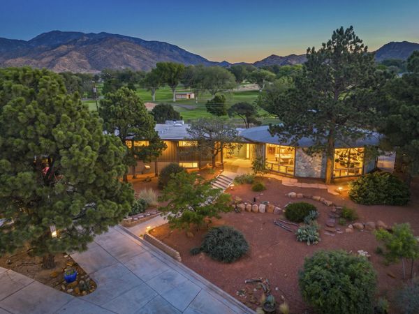 904 Ganado Court SE, Albuquerque, NM 87123
