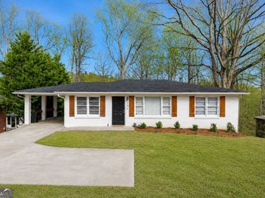 300 Forest Street, Buford, GA 30518