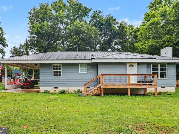 55 W Rocky Street NE, White, GA 30184