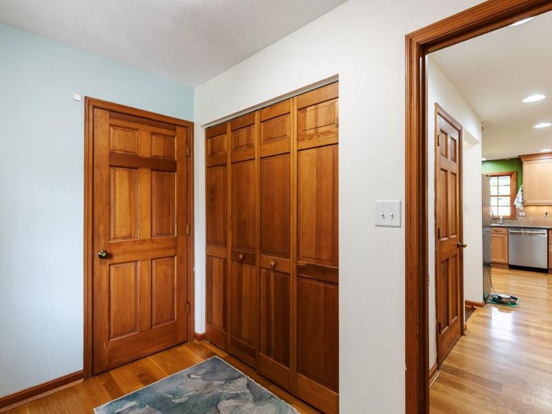 623 Ibold Road, Miami Twp, OH 45140 Photo 16