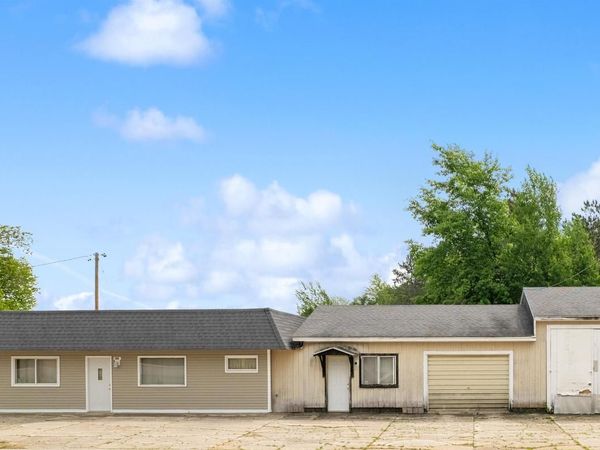 120 MEYER AVENUE, Peshtigo, WI 54157