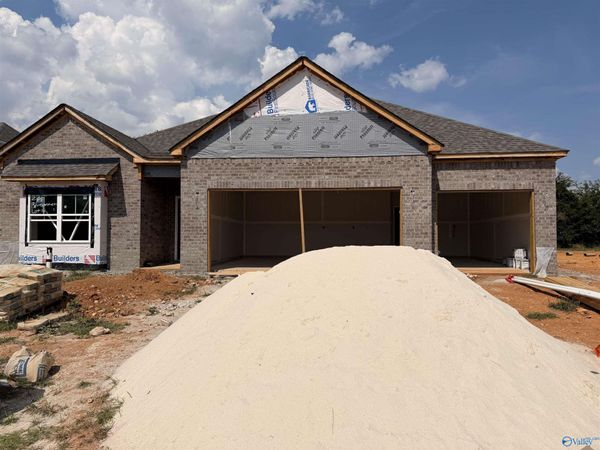 235 Bluebonnet Street, Toney, AL 35773