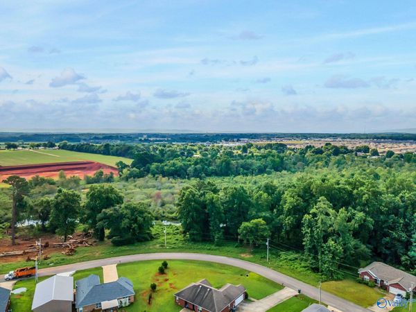 136 Easy Street, Hazel Green, AL 35750