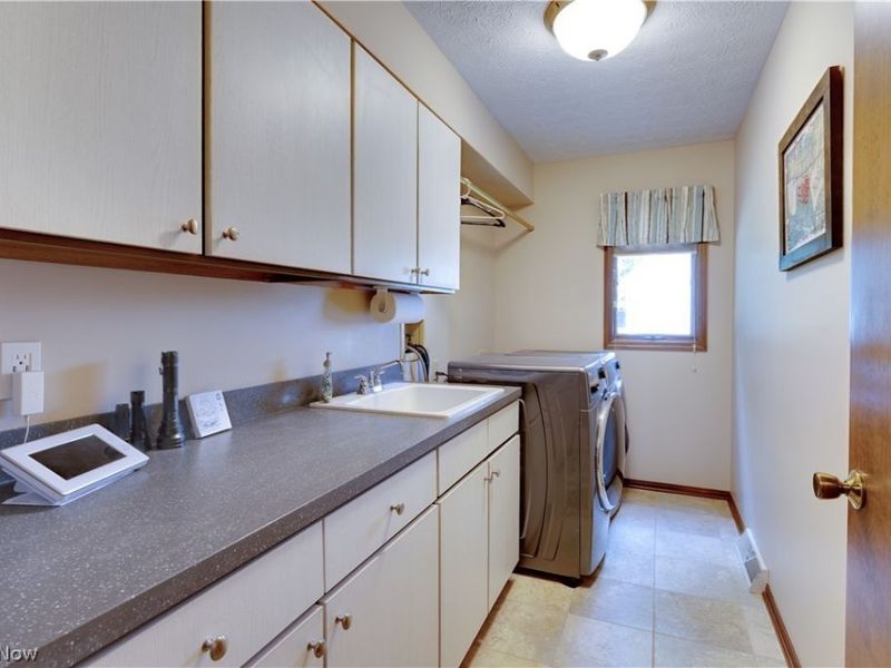 6974 N Renwood Road, Independence, OH 44131 Photo 11