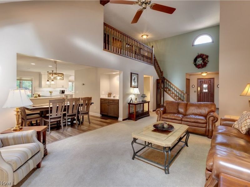 6974 N Renwood Road, Independence, OH 44131 Photo 12