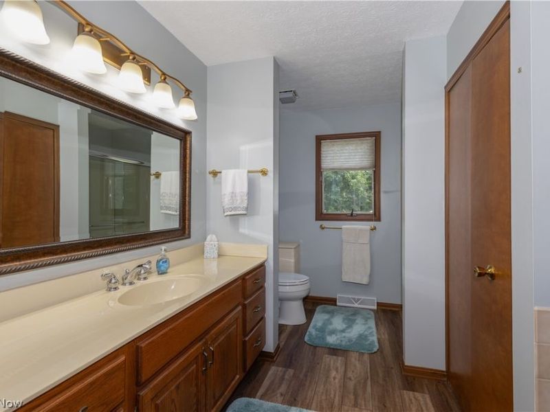 6974 N Renwood Road, Independence, OH 44131 Photo 22