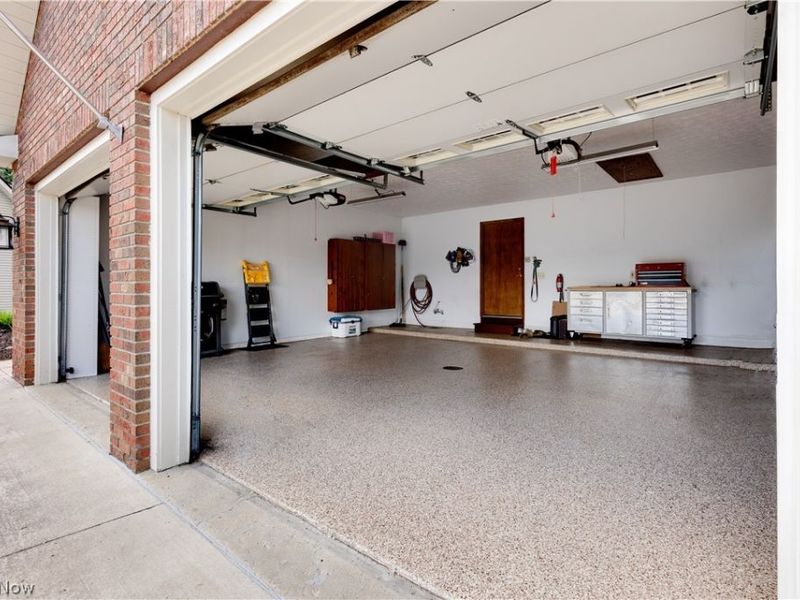 6974 N Renwood Road, Independence, OH 44131 Photo 32