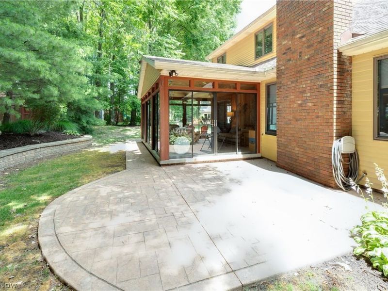 6974 N Renwood Road, Independence, OH 44131 Photo 34