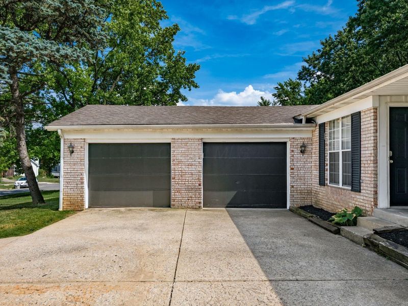 3293-3295 Kristin Court, Columbus, OH 43231 Photo 3