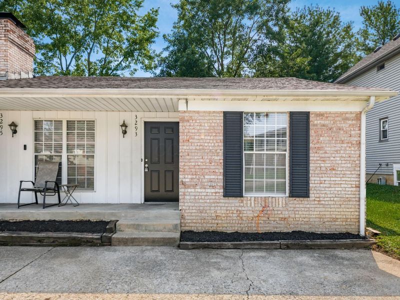 3293-3295 Kristin Court, Columbus, OH 43231 Photo 4