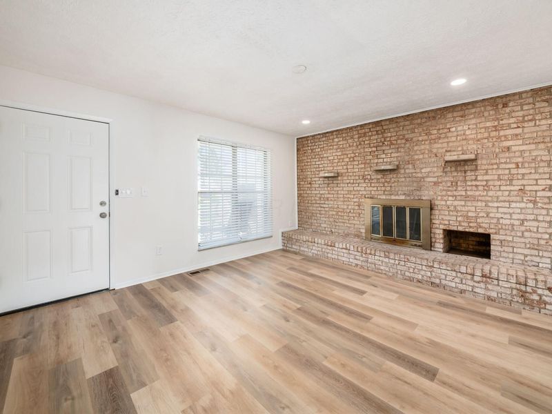 3293-3295 Kristin Court, Columbus, OH 43231 Photo 7