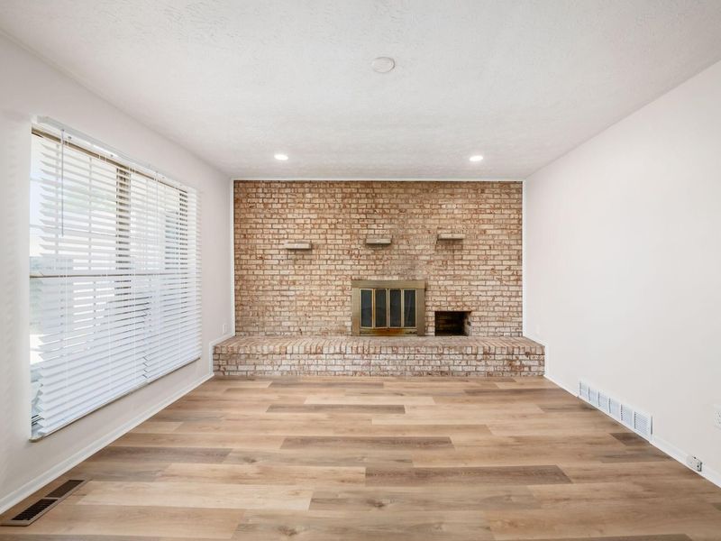 3293-3295 Kristin Court, Columbus, OH 43231 Photo 8