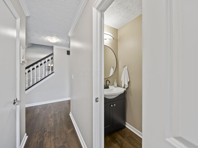 2155 Parklawn Drive, Lewis Center, OH 43035 Photo 18